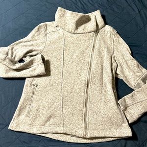 Great condition Gray Cowl-neck Fleece Medium